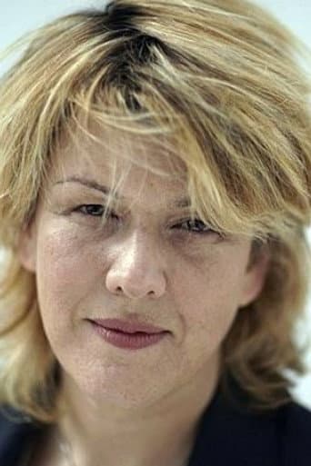 Marianne Groves