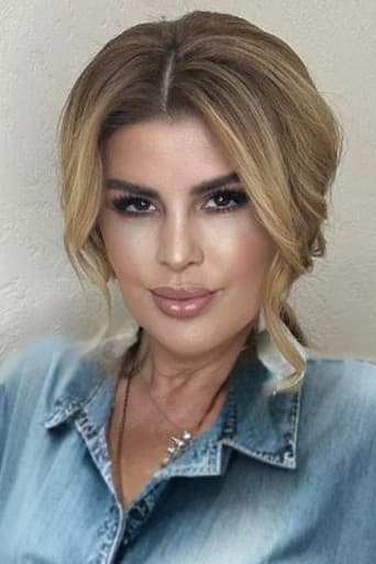 Nuray Sayarı
